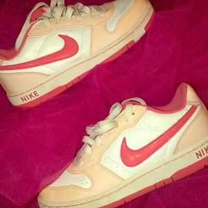 Nike Prestige - Flamingo Pink 6Y